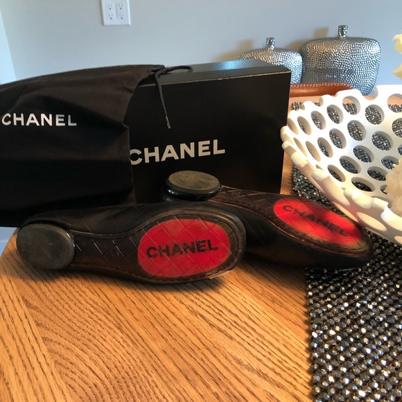 Chanel Flats - Picture 2 of 5